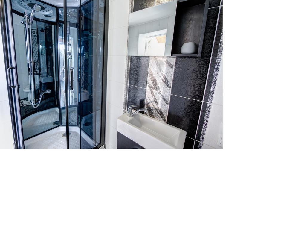 Riviera Apartments - Уединенный Отдых У Моря Odesa Cameră foto