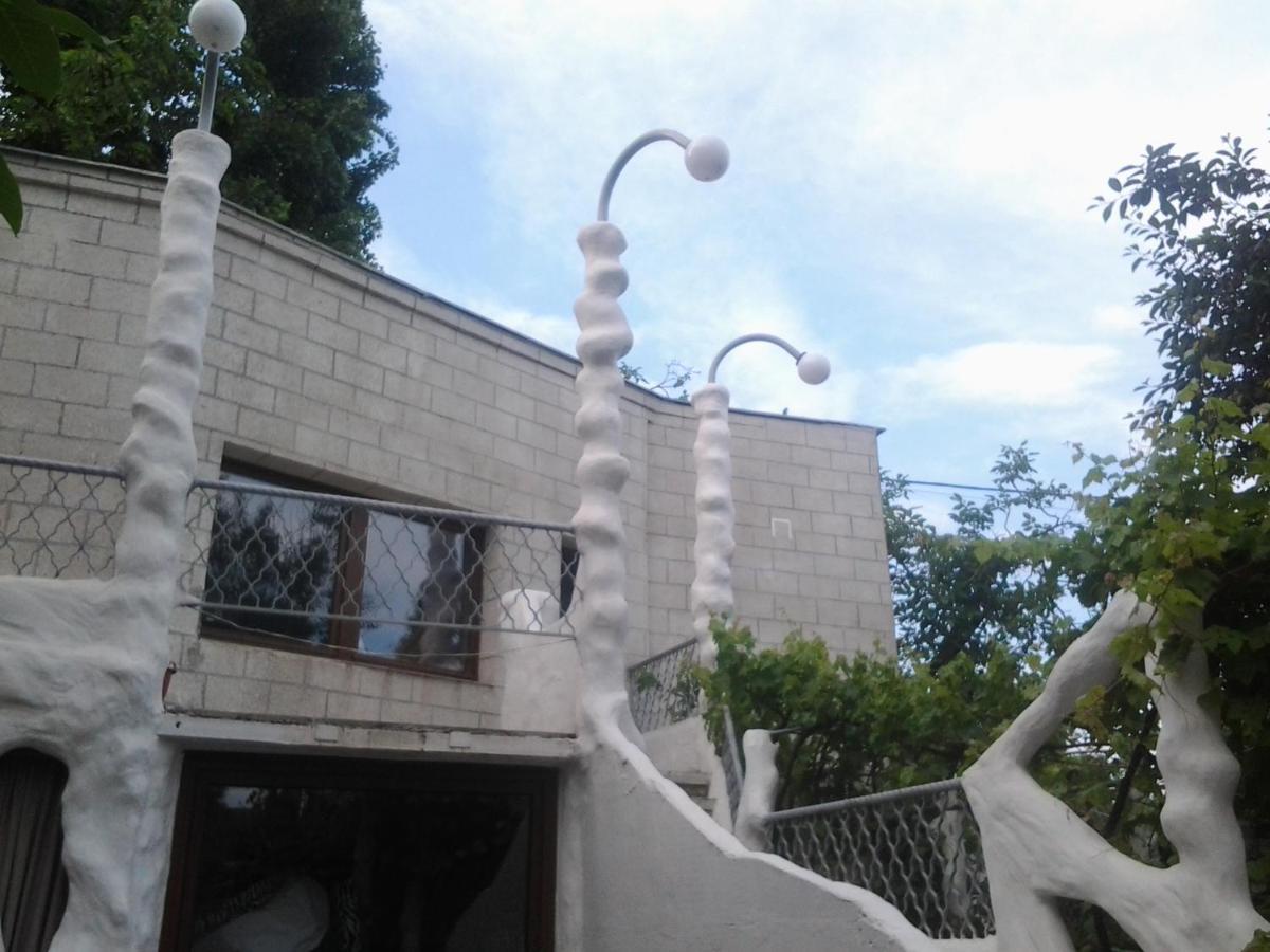 Riviera Apartments - Уединенный Отдых У Моря Odesa Exterior foto